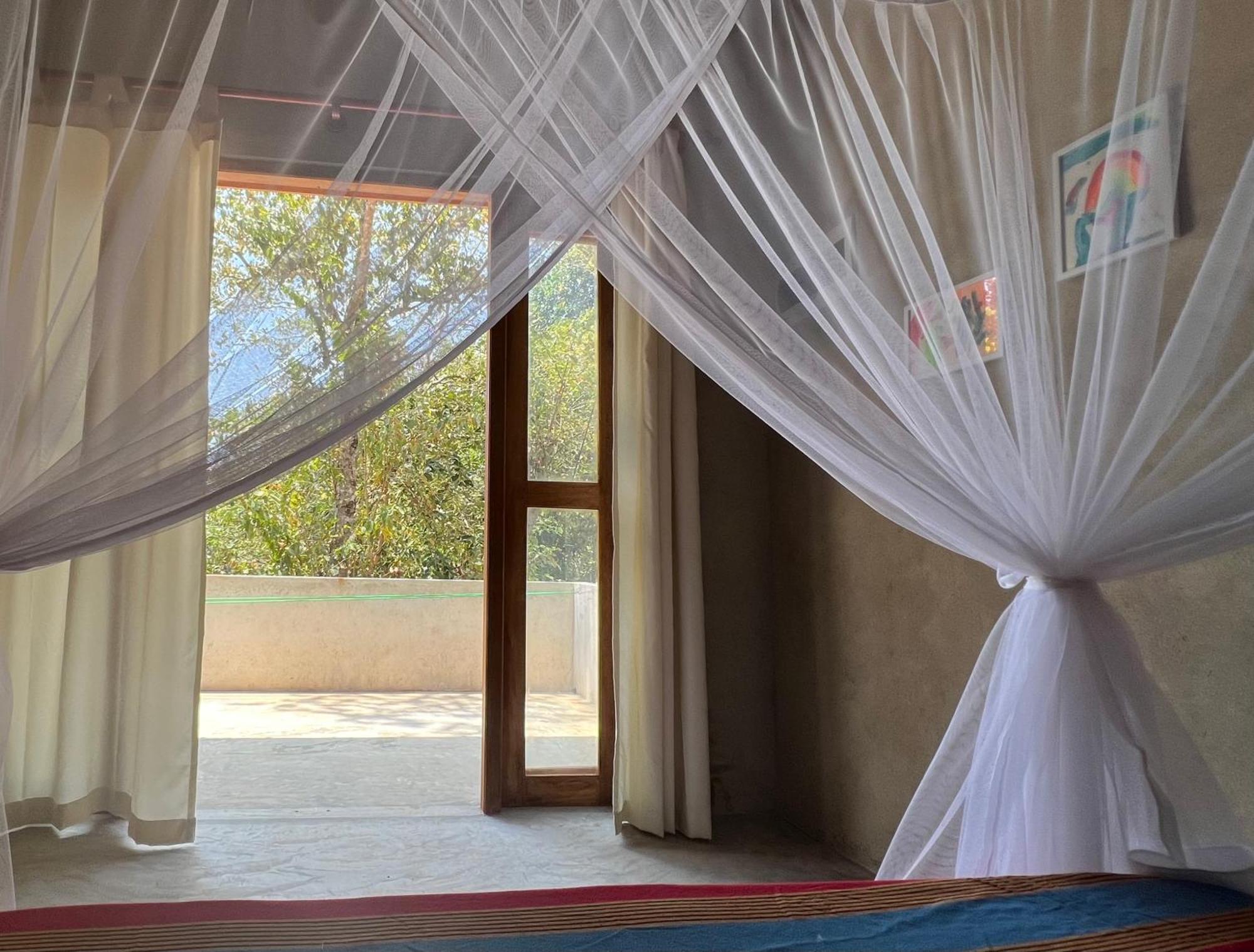 Into The Blue - Yoga Included & Walk To 3 Beaches Tangalle Εξωτερικό φωτογραφία